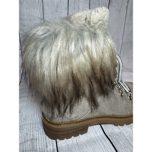 NINE WEST  Gray Faux Suede Fur Trim Hiking  Boots Sz 6.5 - Picture 5 of 14